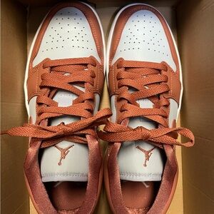 Woman’s Air Jordan Nike low